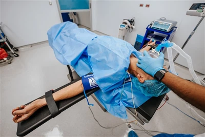 Deguna ķirurģijas elektrodu adatas + ražotāji: precīzas ražošanas procesu ana...